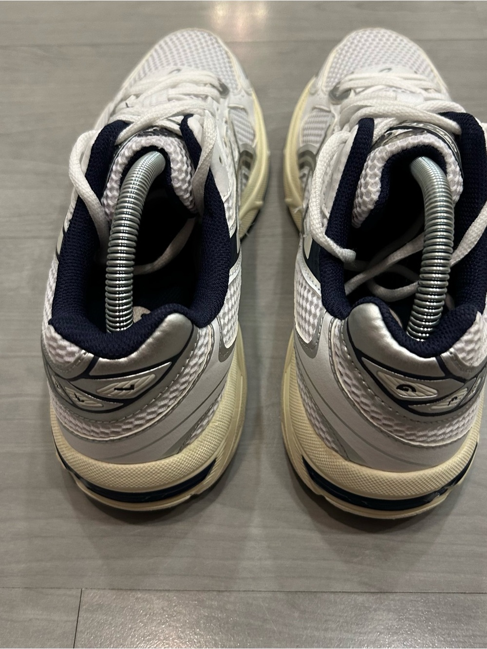 Asics Gel-1130 Womens Sz 10 Midnight Navy White Athletic Running Shoes Sneakers - Picture 5 of 9